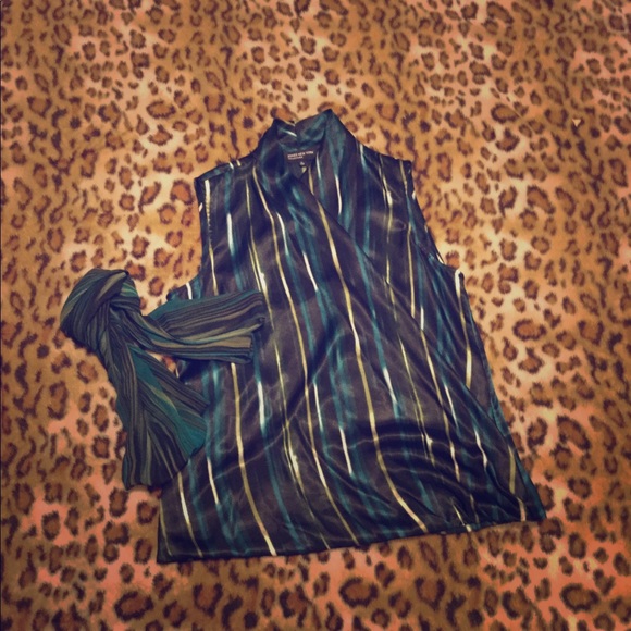 Blouse - Picture 1 of 3
